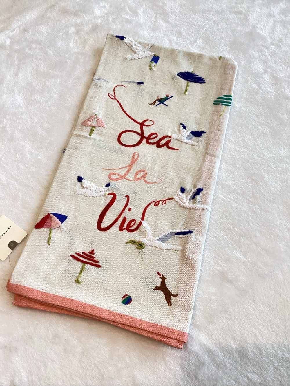 ⛱️Anthropologie Embroidered Dish Towel Seagull Beach Umbrella Dog Coastal Sea - Picture 3 of 6